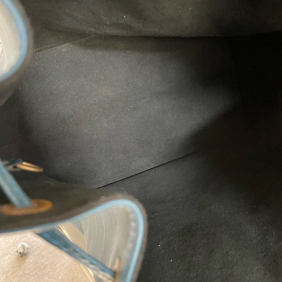 Louis Vuitton LV Authentic Blue Epi Petit Noe Shoulder Leather Bucket Bag - Picture 14 of 15